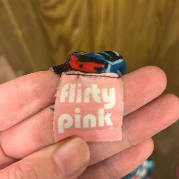 Flirty Pink Shirt - Picture 2 of 4